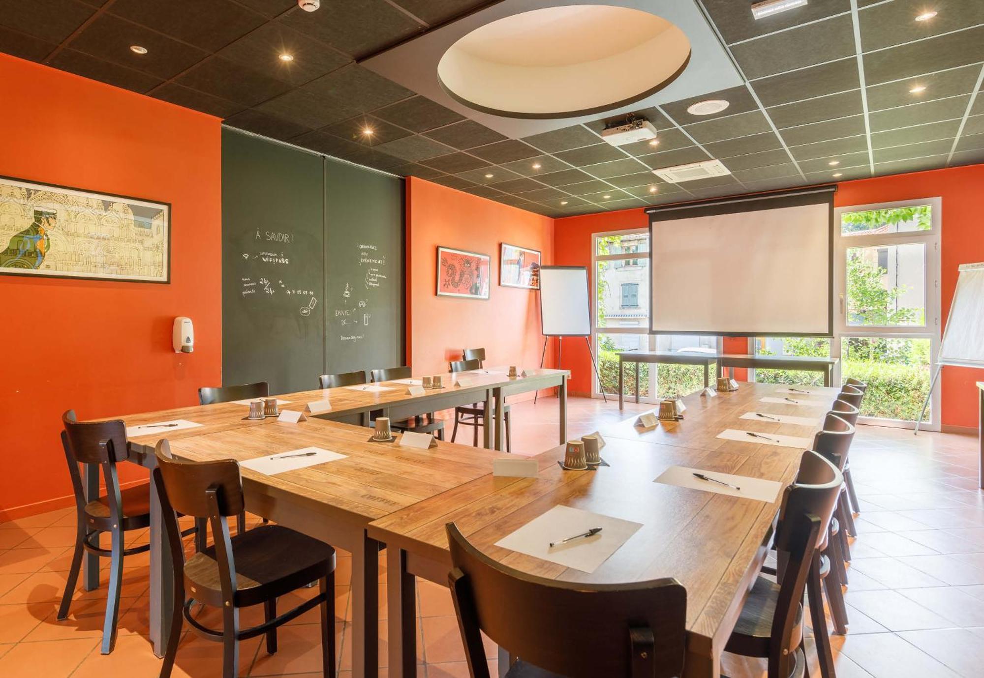 B&B Hotel Le Puy-En-Velay Vals-pres-le-Puy ภายนอก รูปภาพ
