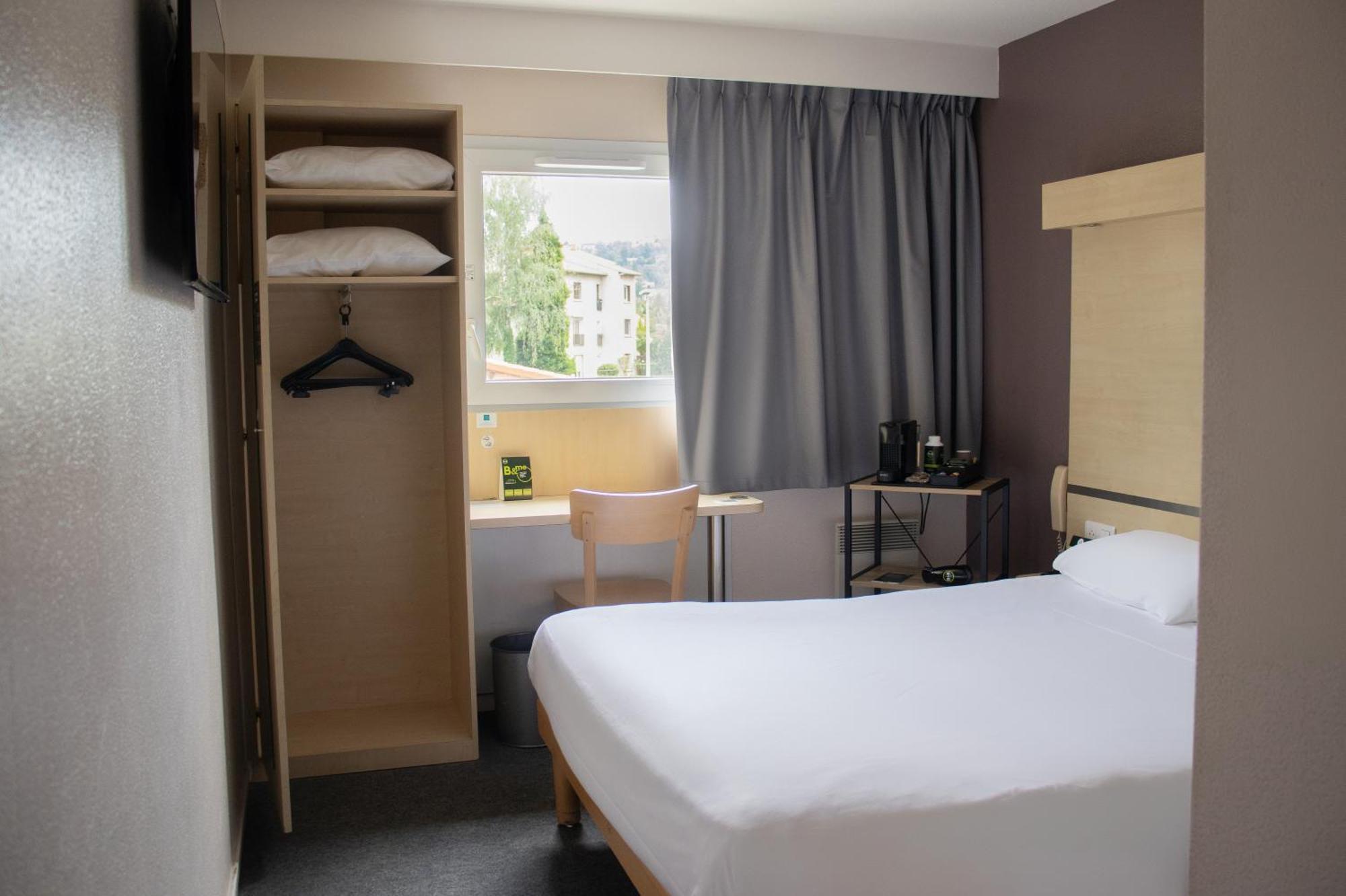 B&B Hotel Le Puy-En-Velay Vals-pres-le-Puy ภายนอก รูปภาพ