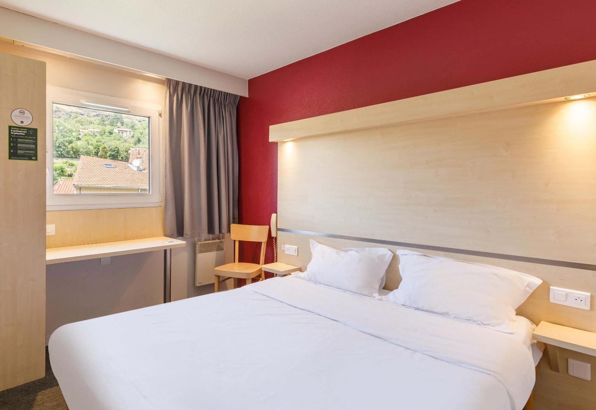 B&B Hotel Le Puy-En-Velay Vals-pres-le-Puy ภายนอก รูปภาพ