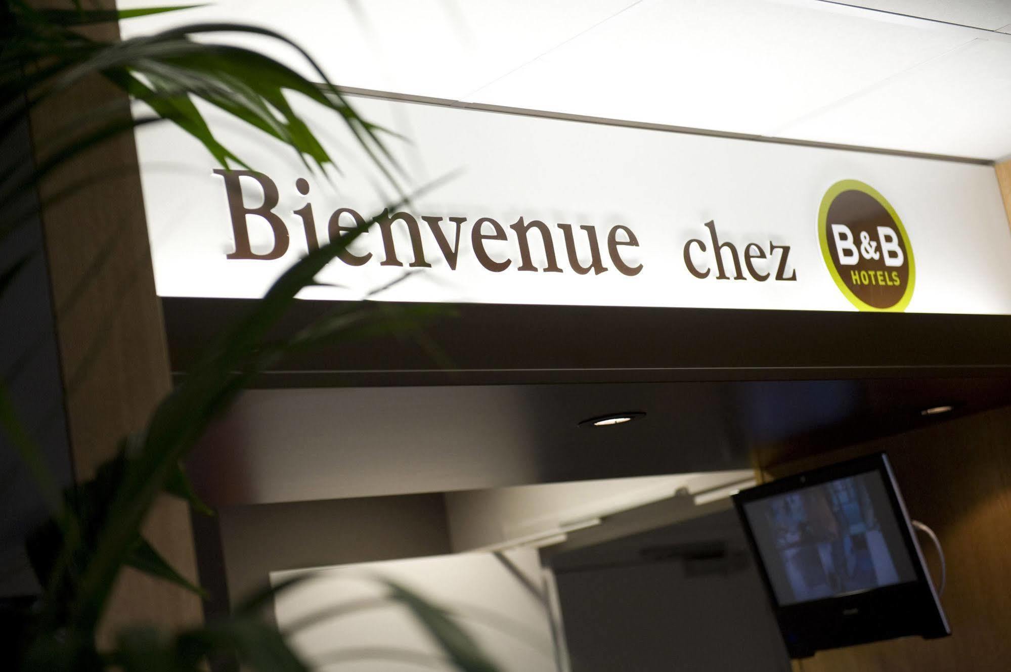 B&B Hotel Le Puy-En-Velay Vals-pres-le-Puy ภายนอก รูปภาพ